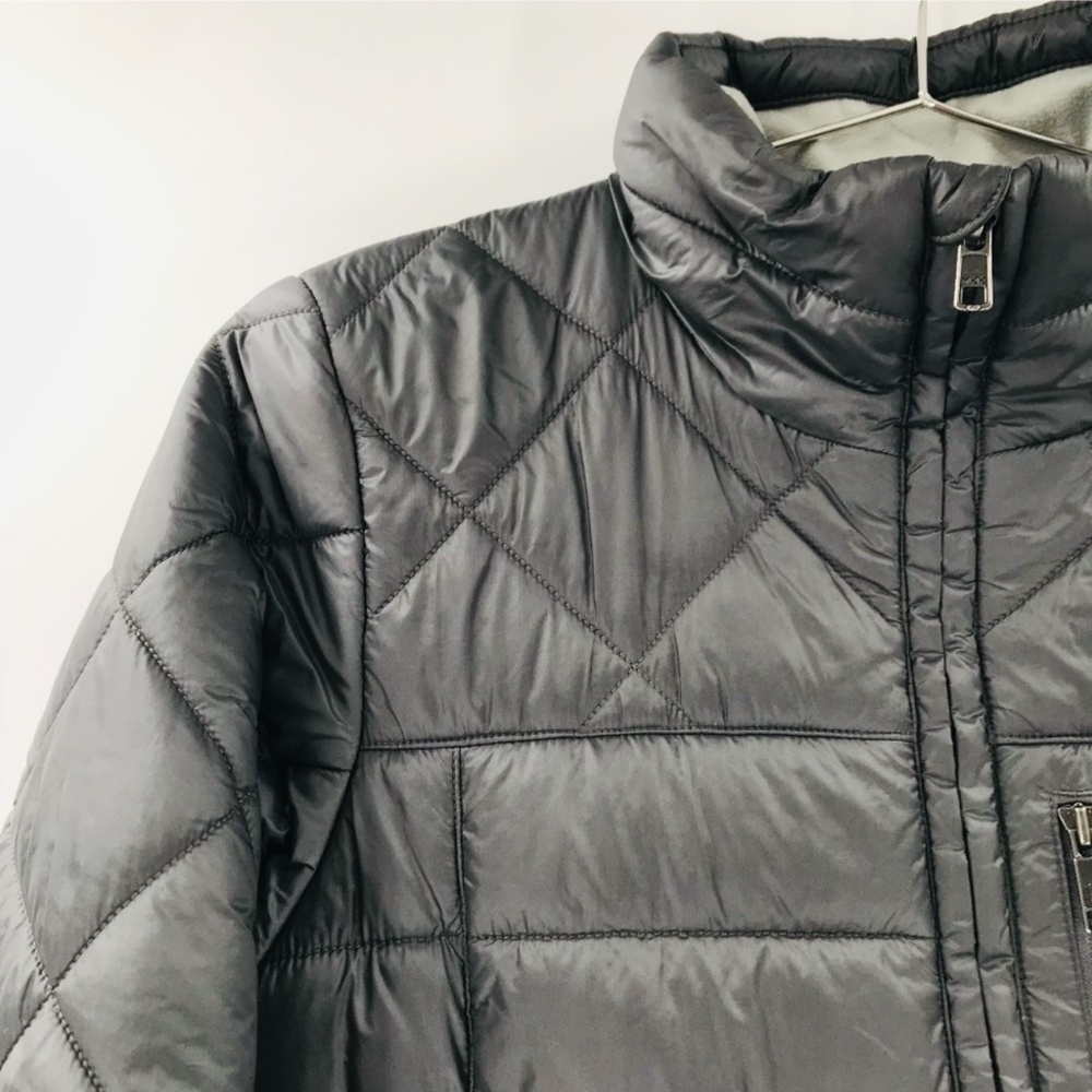Patagonia Women's Radalie Insulated Quilted Jacket Graphite Gray Size XS - Picture 2 of 8